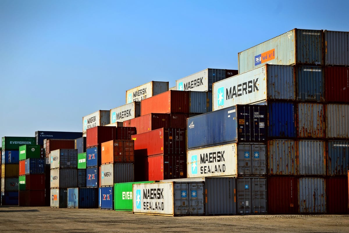 International freight containers and logistics operations